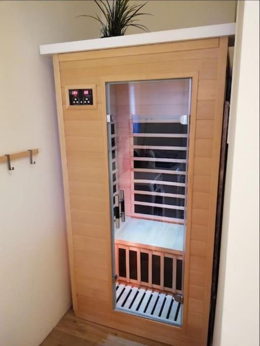 Luxury New-3bdr 3bth Sauna!city Center Apartament Budapesta