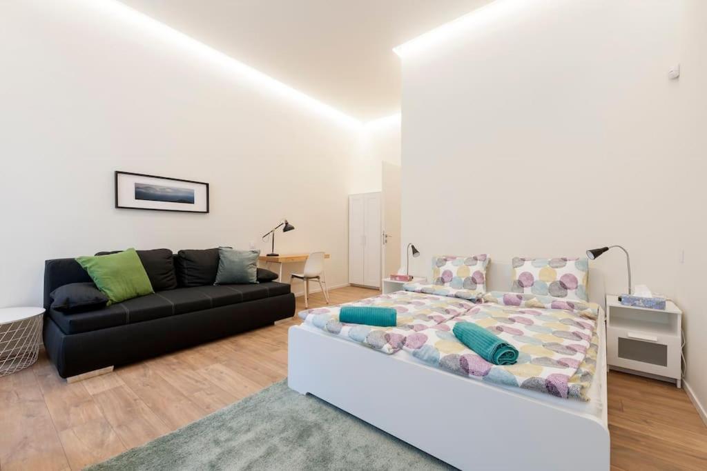 Apartament Luxury New-3bdr 3bth Sauna!city Center
